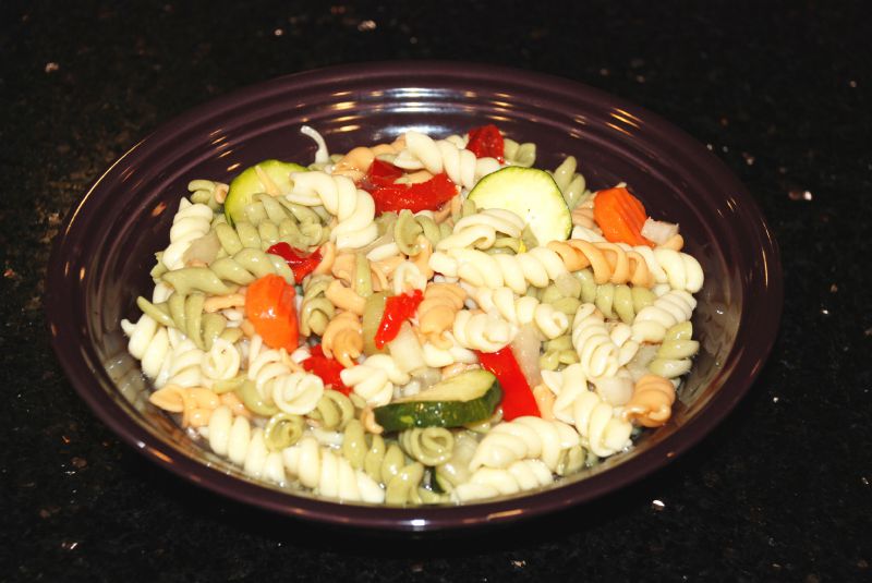 SALAD PASTA CALIFORNIA