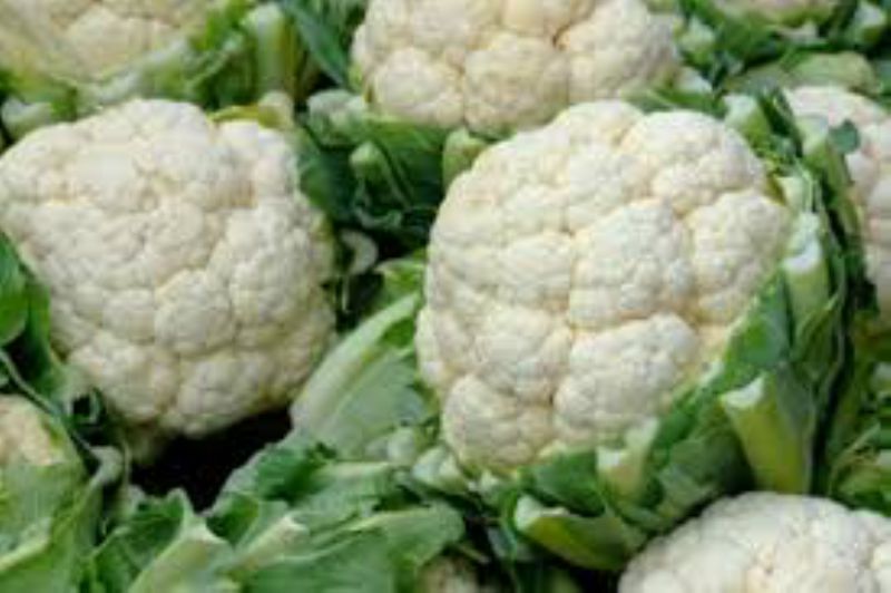 CAULIFLOWER WHITE 12 CT 12 HEADS PER CASE