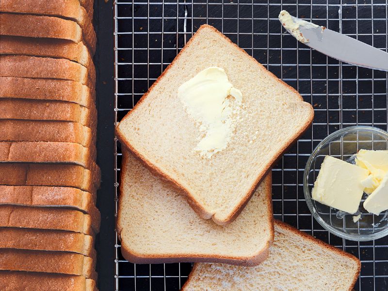 BREAD PULLMAN LOAF WG SLICED WHITE