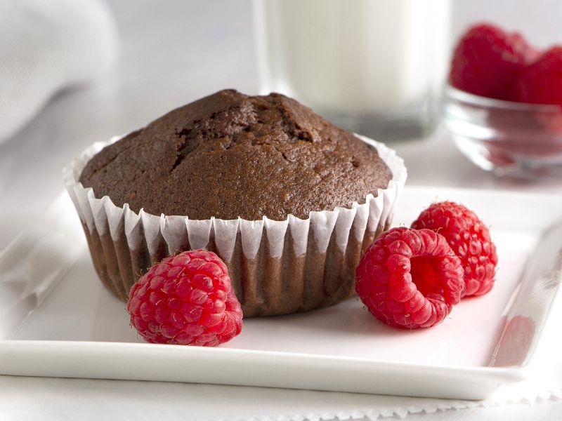 MUFFIN CHOCOLATE CHOC CHIP WG I/W CS= 96 / 2 OZ