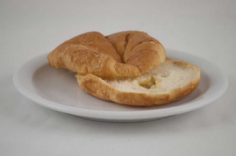CROISSANT BUTTER BAKED SLICED