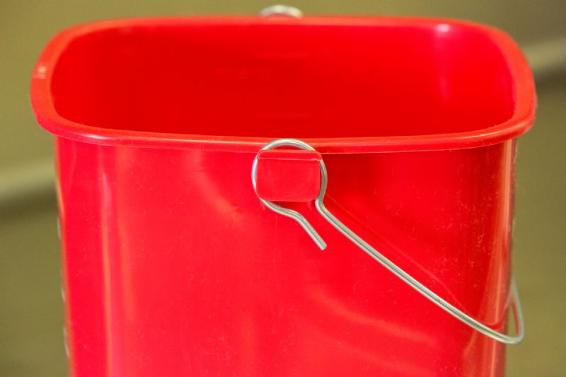 PAIL FOR SANITIZER RED PLASTIC 3 QT